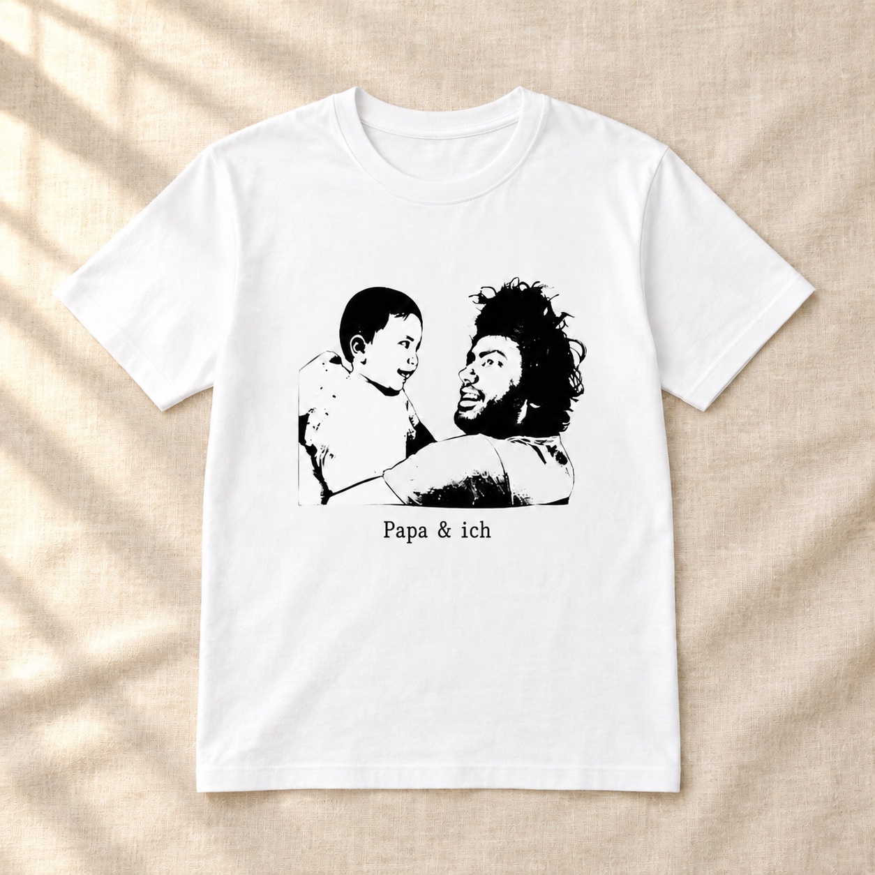 Foto-Shirt »Dein Motiv« mit beispielhafter Personalisierung